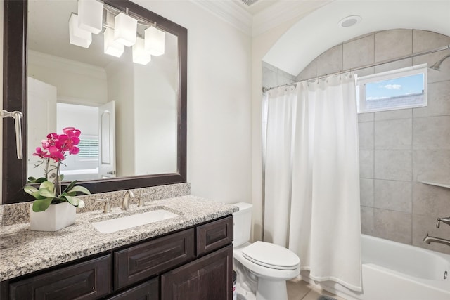 3109 Mcculloch Cir, Houston, TX 77056 - full bathroom with toilet, vanity, shower / bath combo, and ornamental molding