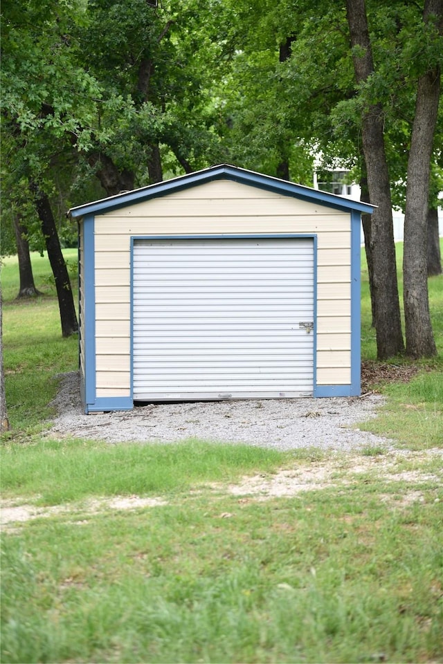 112 Lcr 902, Jewett, TX 75846 - view of detached garage
