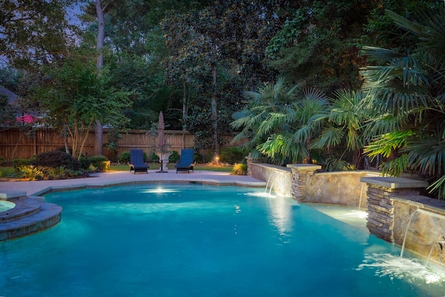 34 S Taylor Point Dr, The Woodlands, TX 77382 - view of pool