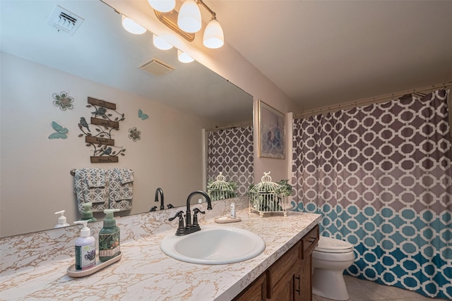 1745 15th St, Hempstead, TX 77445 - full bath with toilet, vanity, tile patterned flooring, and a shower with curtain