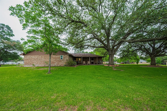 1745 15th St, Hempstead, TX 77445 - view of green lawn