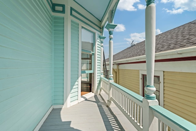 1827 Ball St, Galveston, TX 77550 - view of balcony