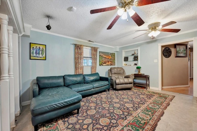 7027 Iowa Colony Blvd, Rosharon, TX 77583 - living area with a ceiling fan, ornamental molding, a textured ceiling, and baseboards