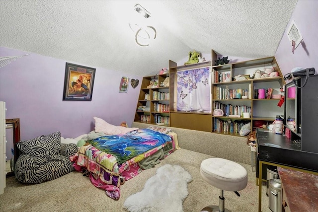 7027 Iowa Colony Blvd, Rosharon, TX 77583 - bedroom featuring a textured ceiling, vaulted ceiling, and carpet floors