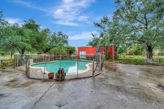 7027 Iowa Colony Blvd, Rosharon, TX 77583 - view of pool with a patio