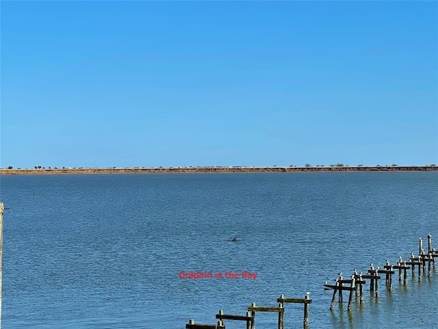 589 Swallow Dr, Palacios, TX 77465