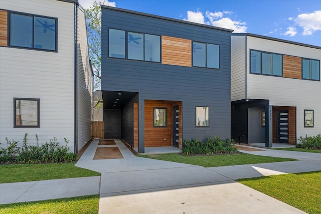 3914 Tulane St, Houston, TX 77018 - view of modern home