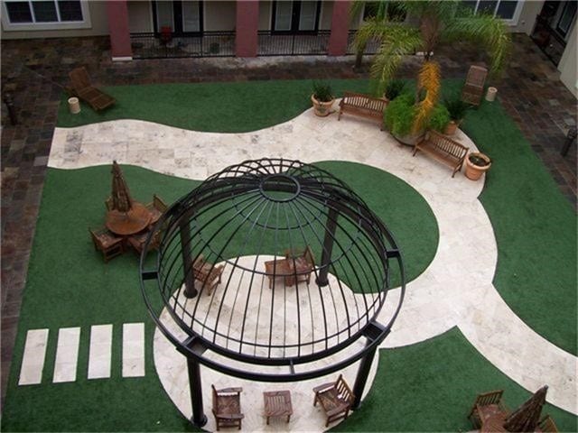 1711 Old Spanish Trl Unit 323, Houston, TX 77054 - view of yard with a patio area