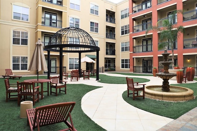 1711 Old Spanish Trl Unit 323, Houston, TX 77054 - view of property's community