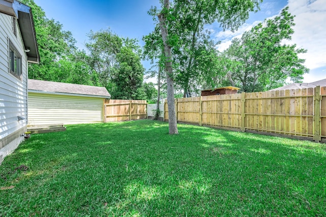 601 W Dumble St, Alvin, TX 77511 - photo 23