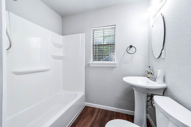 601 W Dumble St, Alvin, TX 77511 - photo 17