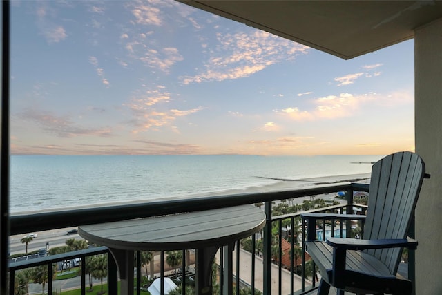 5220 Seawall Blvd Unit 1231, Galveston, TX 77551 - balcony with view of water and beach