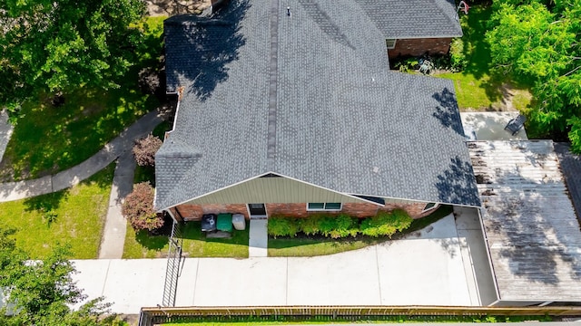 9210 Linkmeadow Ln, Houston, TX 77025 - aerial view of property and surrounding area