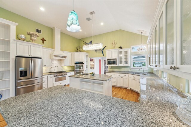 1103 Papeete St, Tiki Island, TX 77554 - photo 13