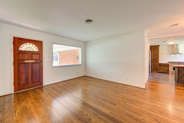 4538 Warm Springs Rd, Houston, TX 77035 - entrance foyer featuring wood finished floors and baseboards