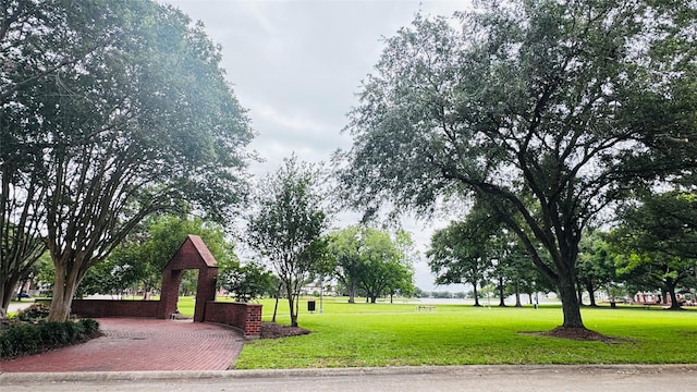 surrounding community with a lawn