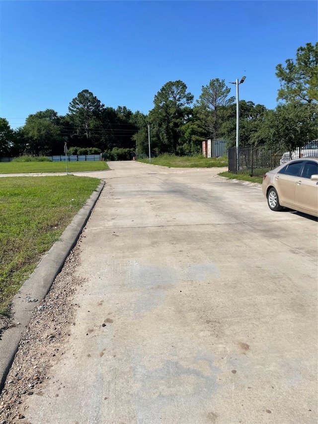 1410 Eisa Ct, Houston, TX 77067