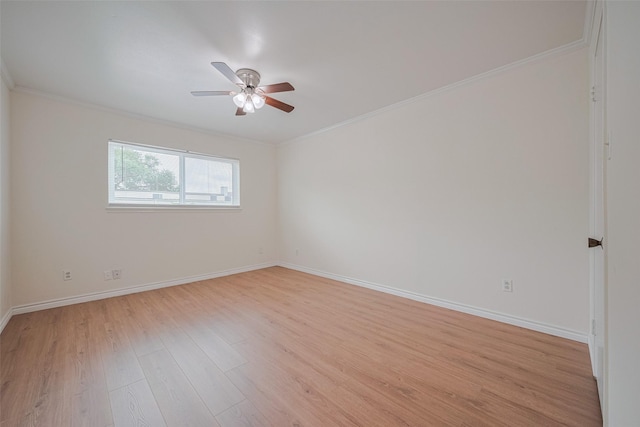 13040 Trail Hollow Dr Unit 3040, Houston, TX 77079 - empty room with ceiling fan, light wood-type flooring, baseboards, and crown molding