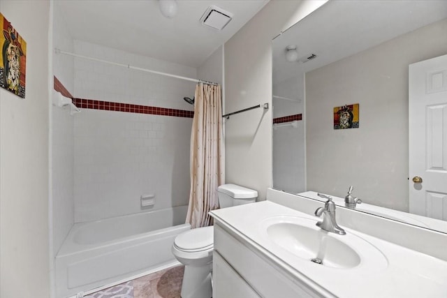 full bathroom featuring toilet, shower / bathtub combination with curtain, and vanity