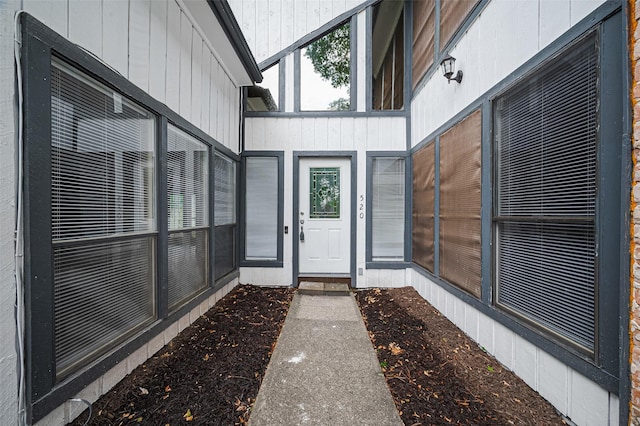 520 S Rivershire Dr, Conroe, TX 77304 - view of entrance to property