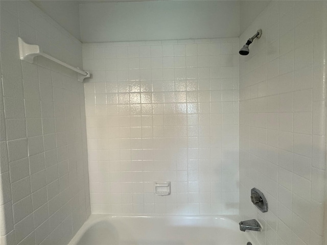 7400 Bellerive Dr Unit 1004, Houston, TX 77036 - bathroom with bathtub / shower combination