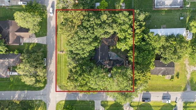 815 Iwo St, Alvin, TX 77511 - aerial view of property and surrounding area with property parcel outlined