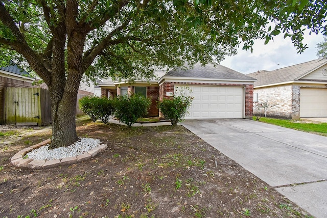 7242 Fox Hall Ln, Humble, TX 77338 - photo 1
