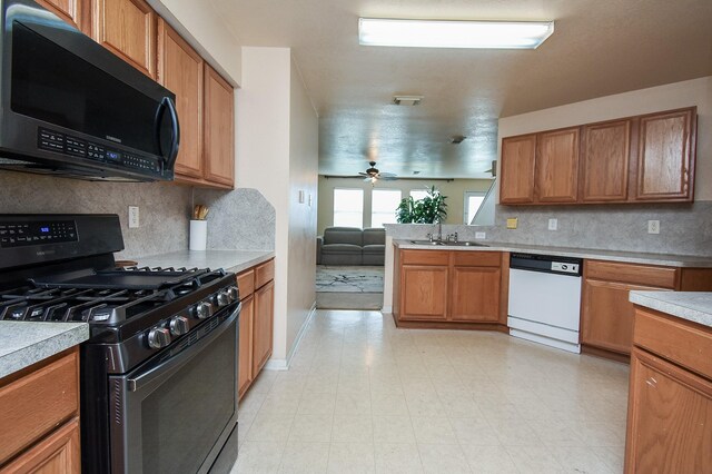7242 Fox Hall Ln, Humble, TX 77338 - photo 10