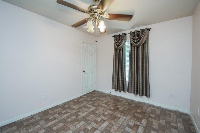 7242 Fox Hall Ln, Humble, TX 77338 - photo 15