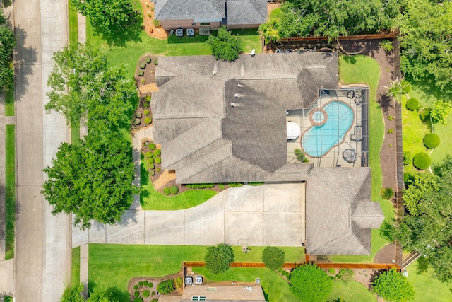 54 Scotch Pine Ct, Lake Jackson, TX 77566 - drone / aerial view of a pool area