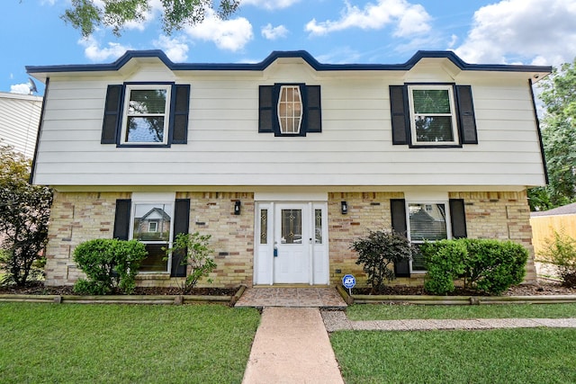 4719 Theall Rd, Houston, TX 77066 - view of front of property featuring a front yard