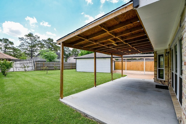 4719 Theall Rd, Houston, TX 77066 - view of yard with a patio area