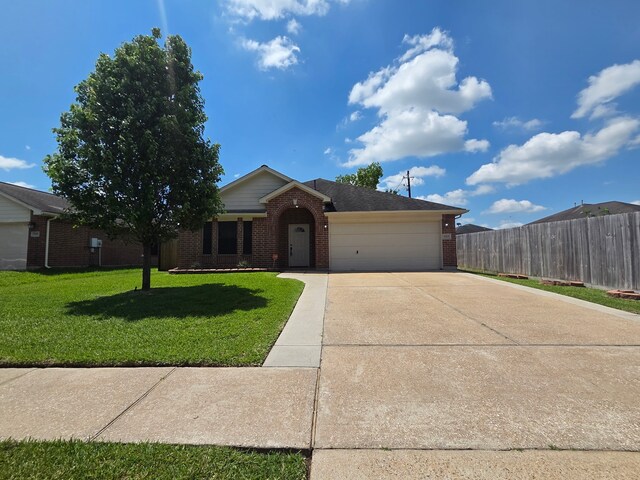 9325 Sioux Dr, La Porte, TX 77571 - photo 2