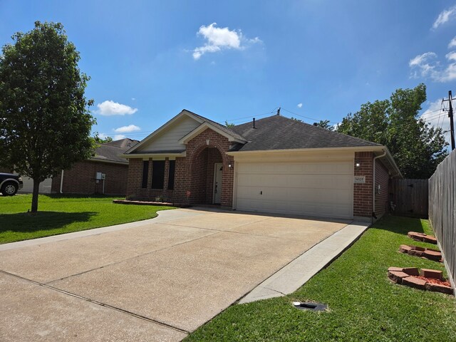 9325 Sioux Dr, La Porte, TX 77571 - photo 3