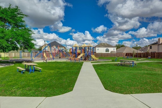 3011 Tandem Ct, Rosenberg, TX 77471 - view of community playground