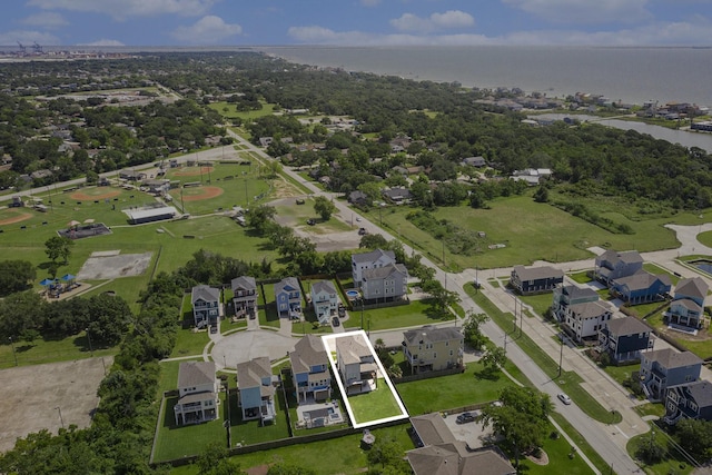 1501 Ashley Ct, Seabrook, TX 77586 - aerial perspective of suburban area with property parcel outlined and a nearby body of water