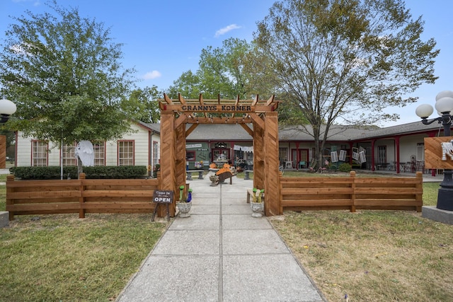 00 Holiday St, Tomball, TX 77375