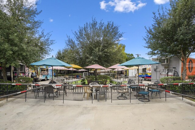 00 Holiday St, Tomball, TX 77375