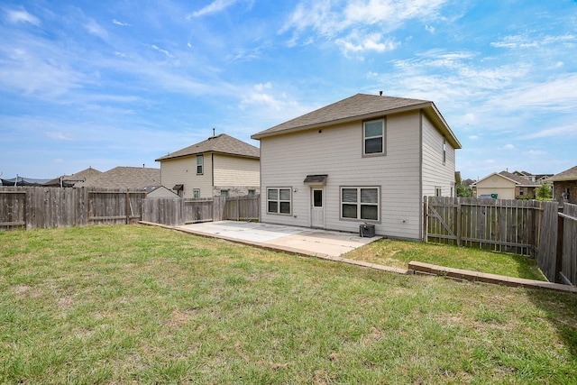 11072 N Lake Mist Ln, Willis, TX 77318 - photo 3
