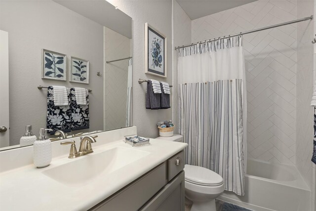 5734 Arden Way, Pasadena, TX 77505 - full bath with vanity, toilet, and shower / bath combo with shower curtain