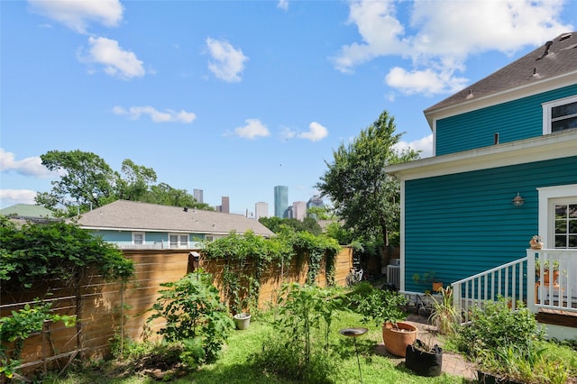 1818 Decatur St, Houston, TX 77007 - view of yard