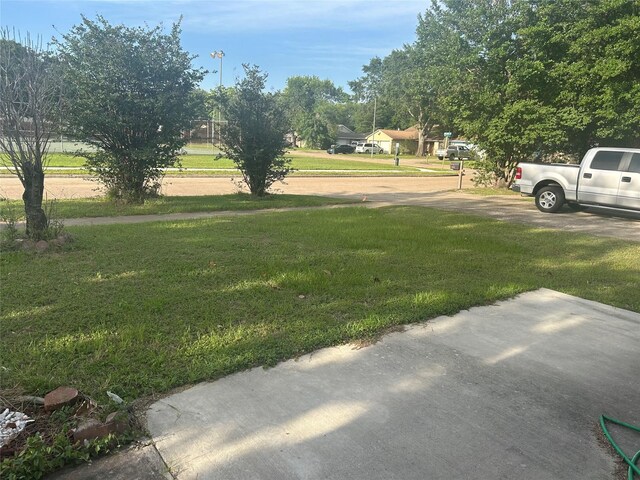 13507 White Cliff Dr, Houston, TX 77065 - view of grassy yard