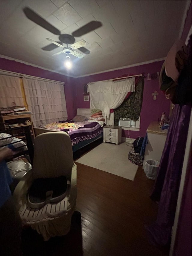 3439 5th St, Port Arthur, TX 77642 - bedroom featuring wood finished floors and ceiling fan