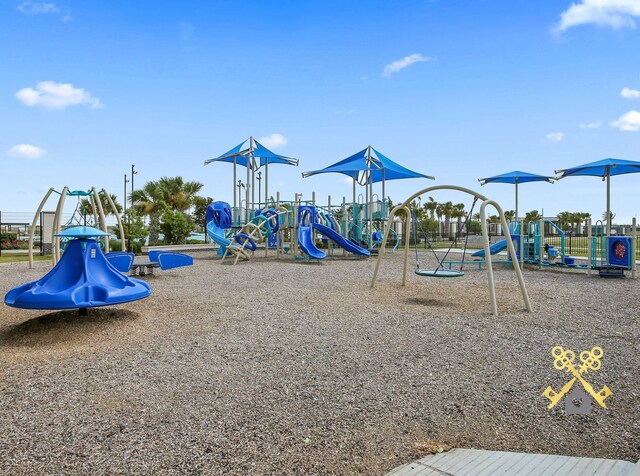 12510 Grayton Dr, Texas City, TX 77568 - view of community play area