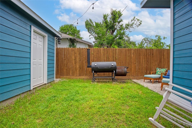2714 Gano St, Houston, TX 77009 - view of yard