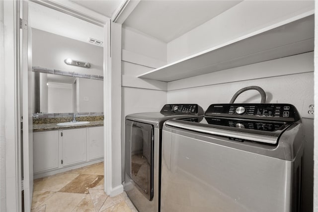 4166 Belle Park Dr Unit 4166, Houston, TX 77072 - laundry room with washing machine and dryer