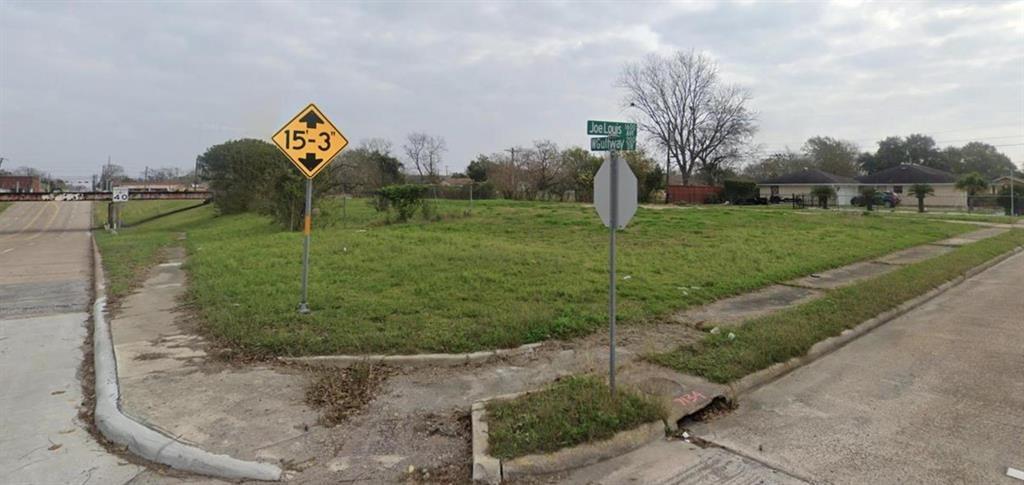1650 Joe Louis Ave, Port Arthur, TX 77640