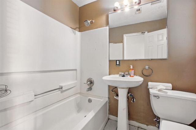 1911 Thonig Rd, Houston, TX 77055 - bathroom featuring toilet and washtub / shower combination