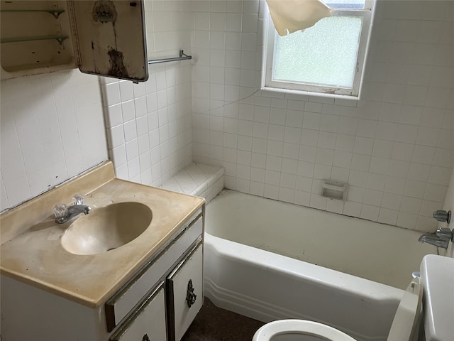 1401 8th St, Bay City, TX 77414 - full bathroom featuring toilet and vanity