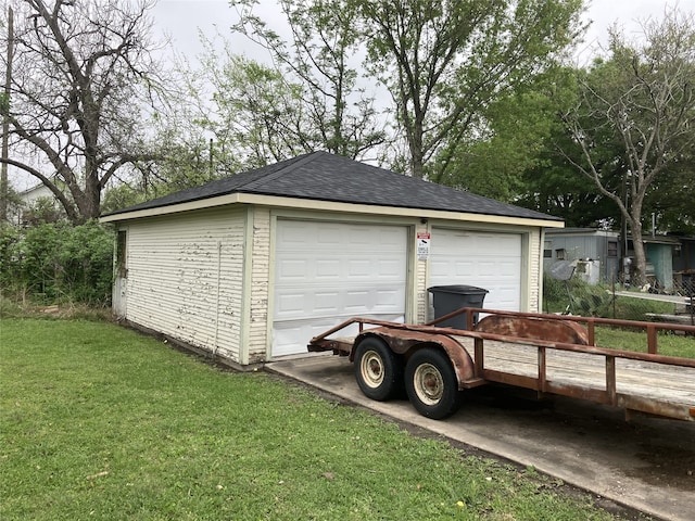 1401 8th St, Bay City, TX 77414 - view of detached garage